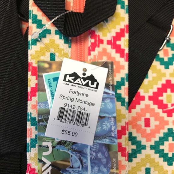Kavu Bags Nwt Kavu Forlynne Convertible Crossbodybackpack Poshmark